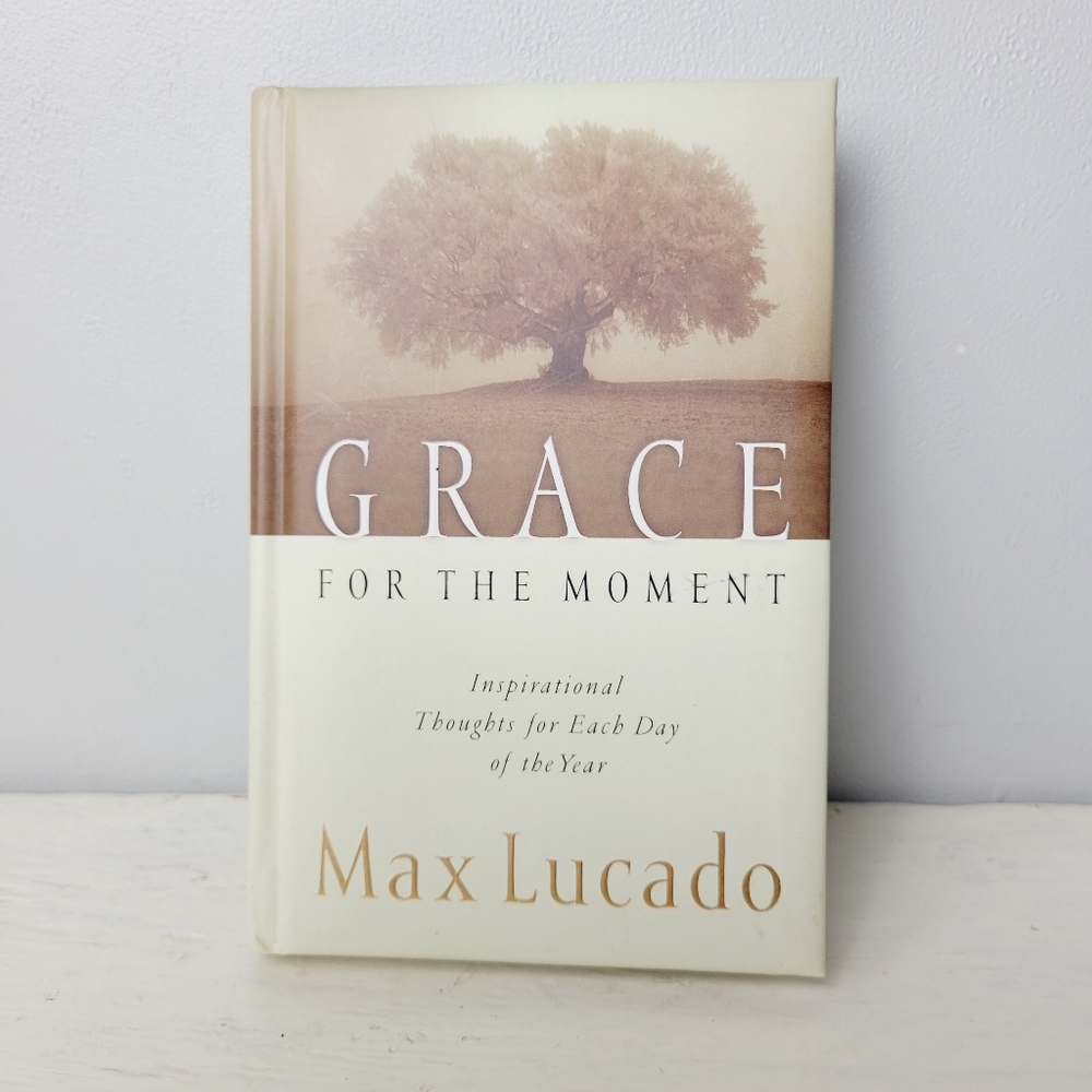 Grace for the Moment Inspirational Thoughts for Each Day Bible Book